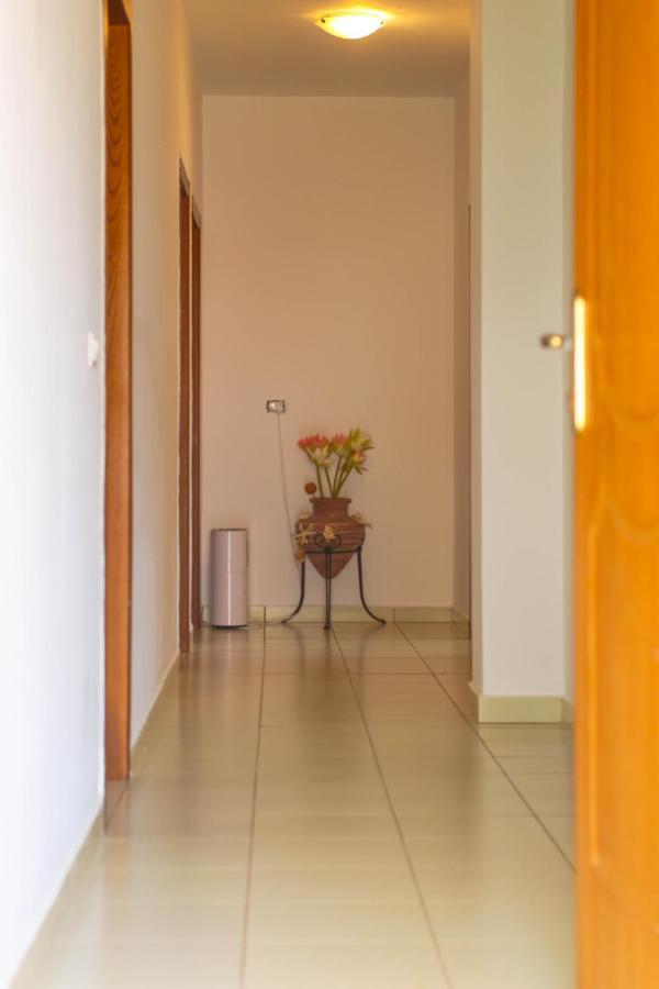 Bora Rooms Himarë Exterior foto